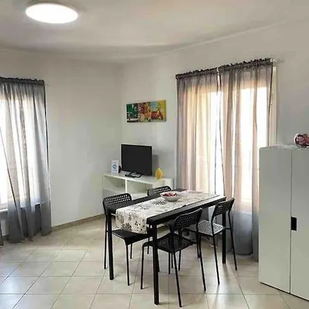 Apartmán Residenza Castani - *